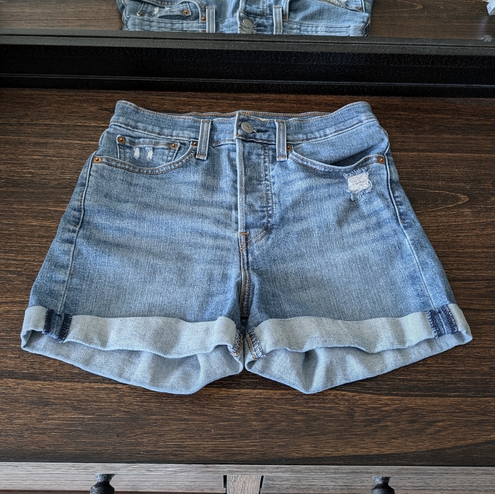 Levi's wedgie rolled denim shorts